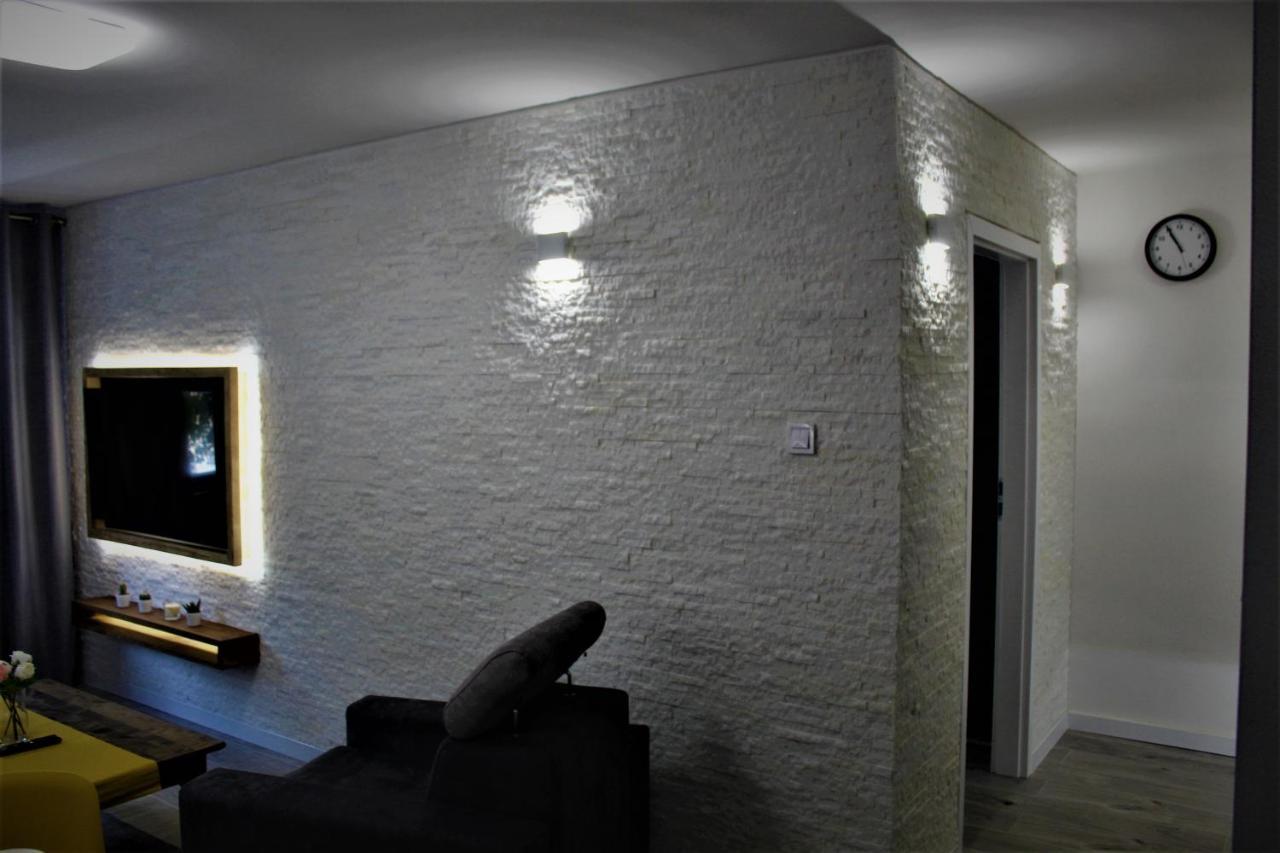 Apartament Przy Arsenale Wrocław Eksteriør bilde